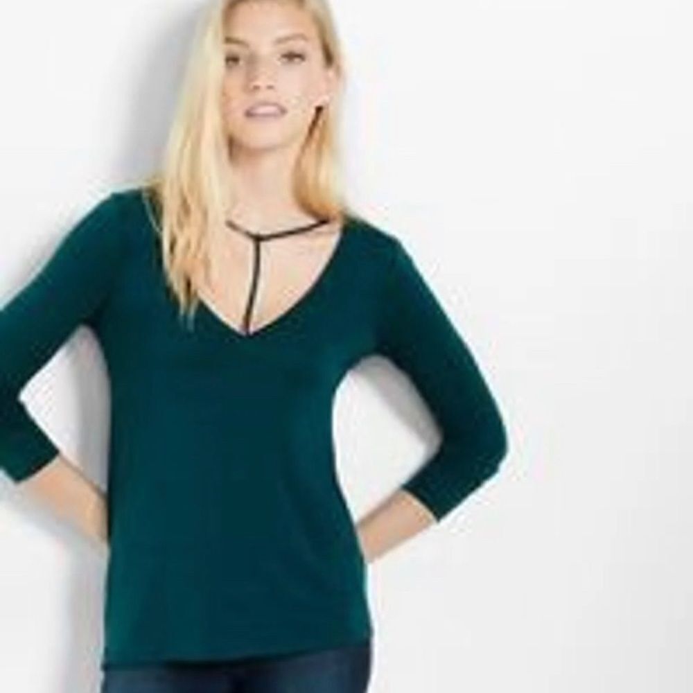 Express choker long sleeve